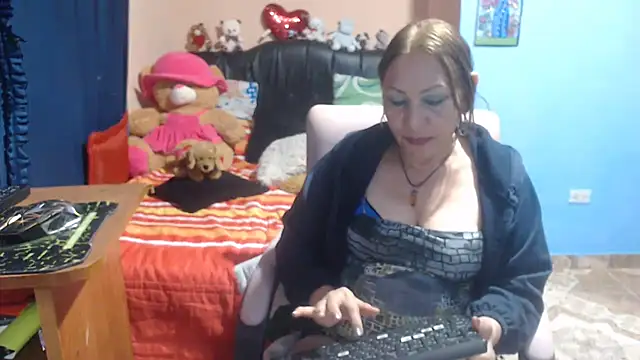 Snapshot of milfeddy_ chatting on March 5, 2025, 12:38 am milfeddy online show from March 5, 2025, 12:38 am