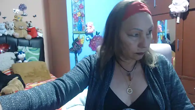 Snapshot of milfeddy_ chatting on March 22, 2025, 11:42 pm milfeddy online show from March 22, 2025, 11:42 pm