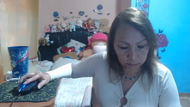 Snapshot of milfeddy_ chatting on September 10, 2025, 9:26 pm milfeddy online show from September 10, 2025, 9:26 pm
