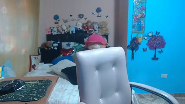 Snapshot of milfeddy_ chatting on September 17, 2025, 8:54 pm milfeddy online show from September 17, 2025, 8:54 pm