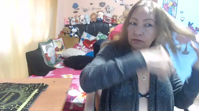 milfeddy  online show from November 24, 2025, 1:00 pm