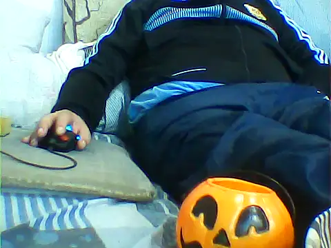 messi syssy online show from October 30, 2025, 9:33 am