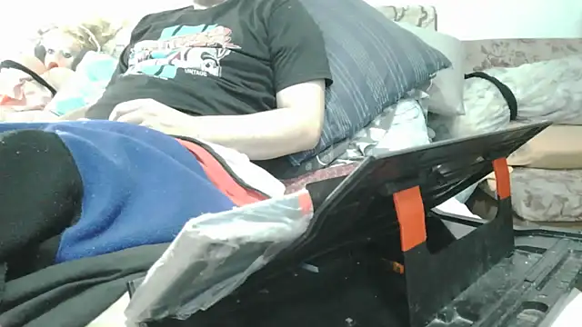 messi syssy online show from April 11, 2026, 7:56 am