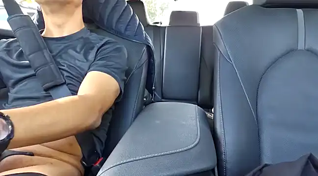 Snapshot of AmGuy23 chatting on February 23, 2025, 10:31 pm AmGuy23 online show from February 23, 2025, 10:31 pm