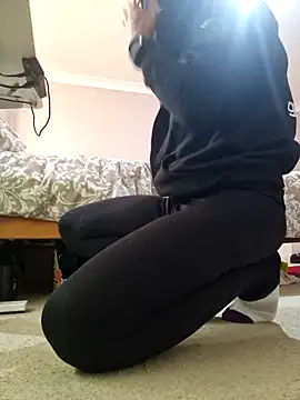 Snapshot of AmGuy23 chatting on February 24, 2025, 3:12 am AmGuy23 online show from February 24, 2025, 3:12 am