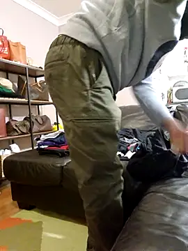 Snapshot of AmGuy23 chatting on September 11, 2025, 4:07 pm AmGuy23 online show from September 11, 2025, 4:07 pm