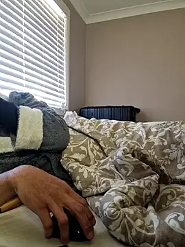 Snapshot of AmGuy23 chatting on October 1, 2025, 9:32 pm AmGuy23 online show from October 1, 2025, 9:32 pm