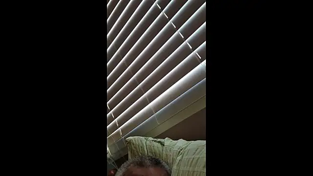 Snapshot of AmGuy23 chatting on November 11, 2025, 8:31 pm AmGuy23 online show from November 11, 2025, 8:31 pm