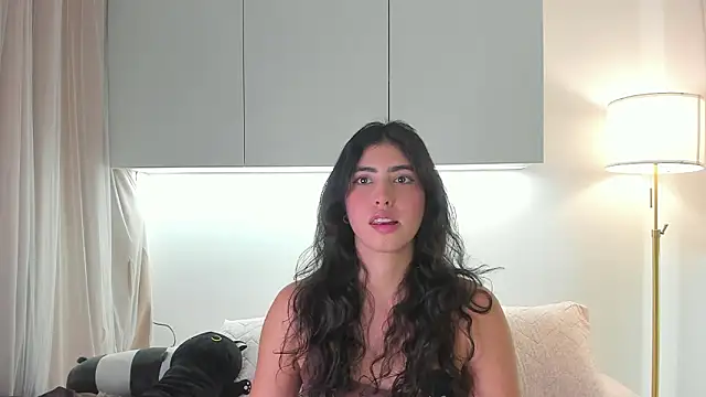 Gaby zahir  online show from March 2, 2026, 6:48 pm