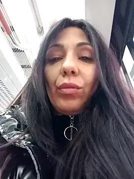 LeticiaWoods online show from December 2, 2024, 7:14 am