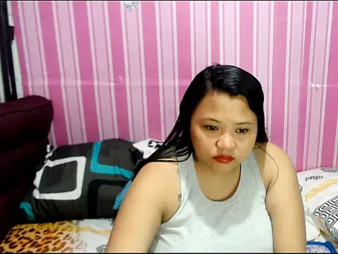Snapshot of Asianwow22 chatting on June 26, 2026, 12:42 pm Asianwow22 online show from June 26, 2026, 12:42 pm