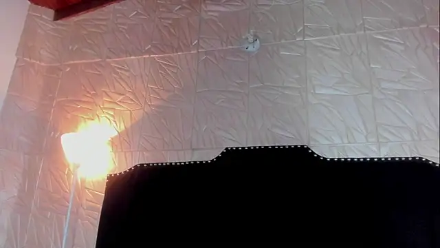 JennyRouse01 online show from November 12, 2025, 11:10 am