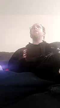 Snapshot of TaylorBlaze chatting on December 28, 2024, 2:53 pm TaylorBlaze online show from December 28, 2024, 2:53 pm