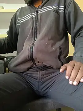 Im Aryan online show from December 20, 2025, 2:18 am