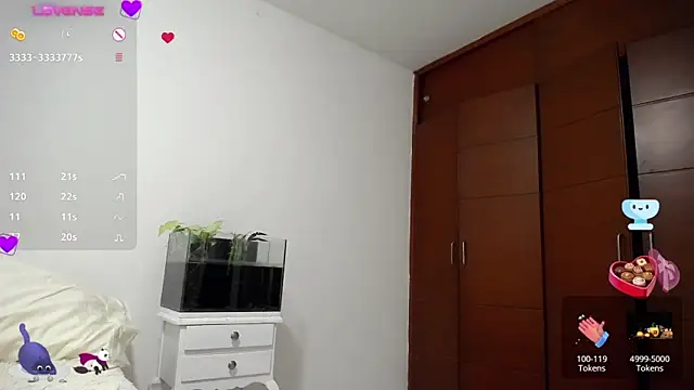 kimberlyshantal online show from November 21, 2025, 11:36 pm