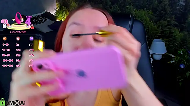 Snapshot of Fera1_Berry chatting on January 15, 2026, 12:48 am Fera1 Berry online show from January 15, 2026, 12:48 am