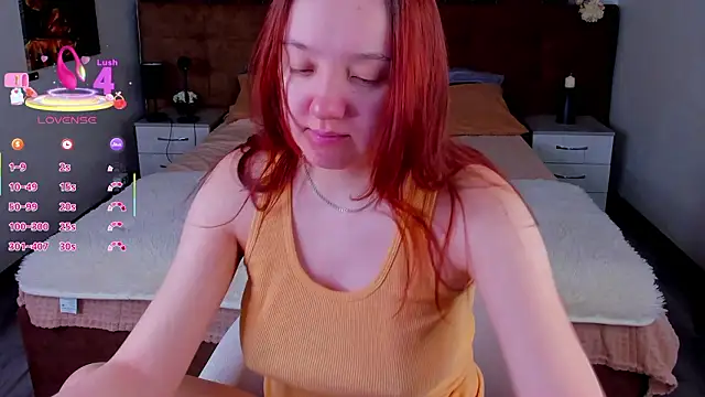 Snapshot of Fera1_Berry chatting on February 12, 2026, 12:16 am Fera1 Berry online show from February 12, 2026, 12:16 am