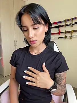 Ale Lewis online show from December 3, 2024, 6:38 pm