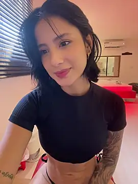 Ale Lewis online show from January 2, 2025, 8:24 pm