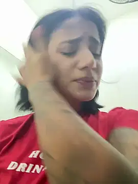 Ale Lewis online show from February 9, 2025, 1:44 am