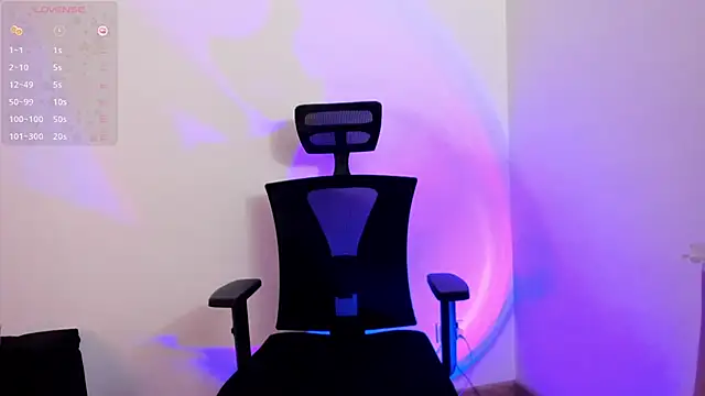 Snapshot of NanaRott chatting on December 24, 2024, 9:33 pm NanaRott online show from December 24, 2024, 9:33 pm