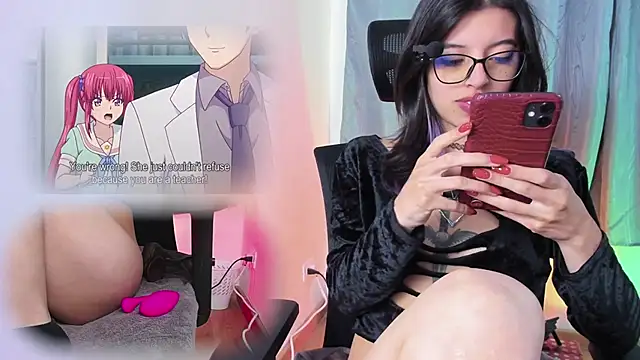 Snapshot of NanaRott chatting on February 5, 2025, 12:53 am NanaRott online show from February 5, 2025, 12:53 am