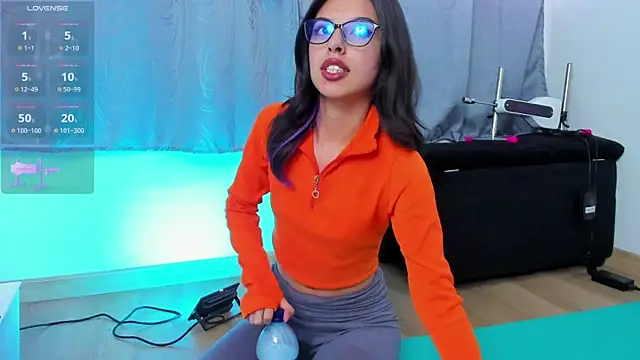 Snapshot of NanaRott chatting on February 22, 2025, 9:48 pm NanaRott online show from February 22, 2025, 9:48 pm