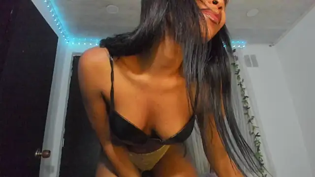 Snapshot of Mia_damm chatting on March 4, 2025, 6:58 am Mia damm online show from March 4, 2025, 6:58 am