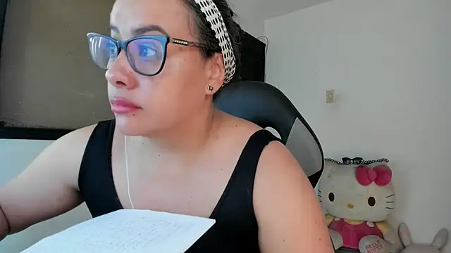 smile sweetpao online show from February 19, 2025, 7:06 am