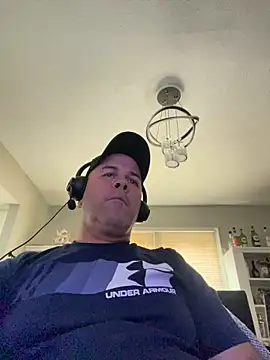 Cristian-Brayan online show from March 11, 2026, 3:29 pm