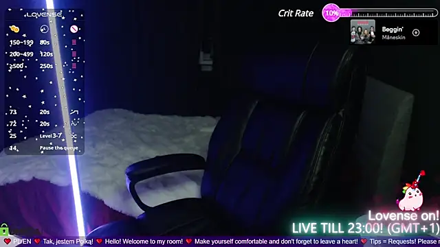 Snapshot of strawberry_muffin chatting on February 3, 2025, 5:56 pm strawberry muffin online show from February 3, 2025, 5:56 pm