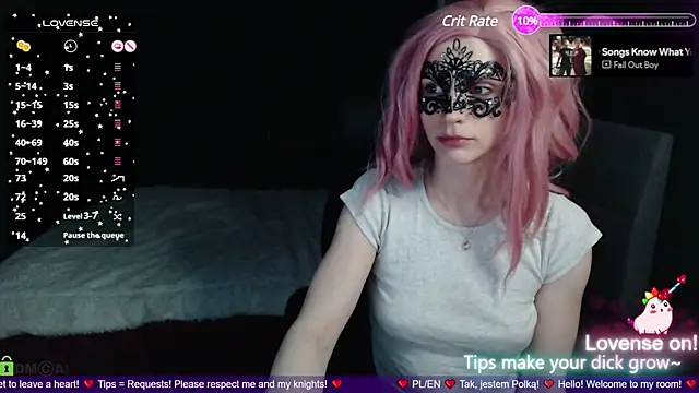 Snapshot of strawberry_muffin chatting on February 25, 2025, 5:58 pm strawberry muffin online show from February 25, 2025, 5:58 pm