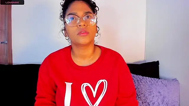 Snapshot of iriss_25 chatting on October 2, 2025, 11:17 am iriss 25 online show from October 2, 2025, 11:17 am