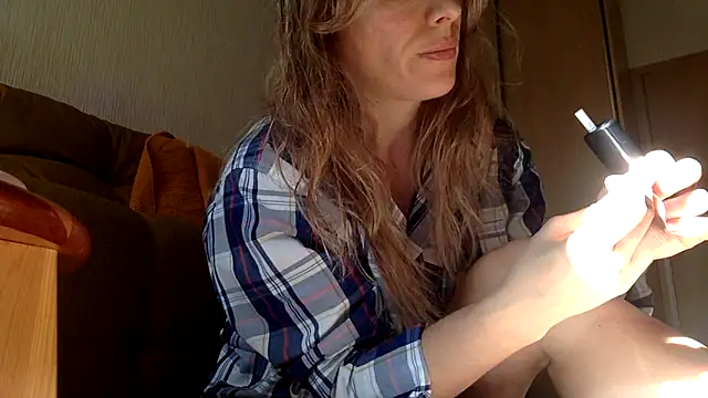Snapshot of RebeccaMartinez chatting on March 10, 2025, 7:32 am RebeccaMartinez online show from March 10, 2025, 7:32 am