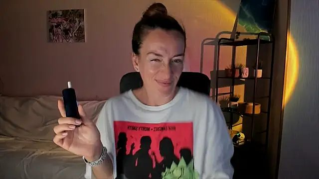 Snapshot of RebeccaMartinez chatting on September 9, 2025, 8:58 am RebeccaMartinez online show from September 9, 2025, 8:58 am