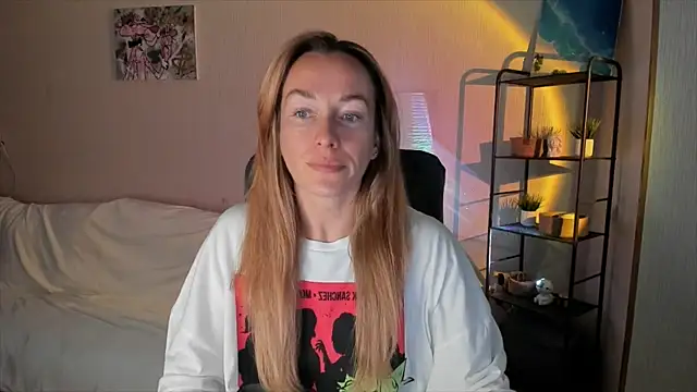 Snapshot of RebeccaMartinez chatting on September 12, 2025, 11:21 am RebeccaMartinez online show from September 12, 2025, 11:21 am