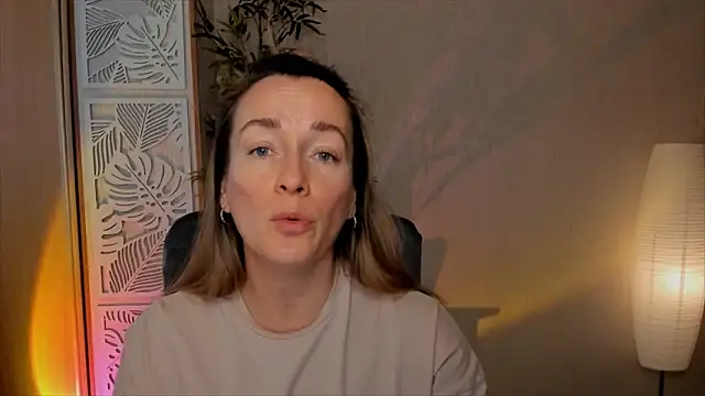 RebeccaMartinez online show from February 21, 2026, 6:36 am