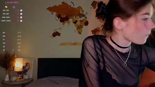 AuroraMari online show from February 17, 2025, 11:53 pm