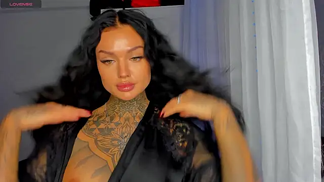 Snapshot of pantera_flashh chatting on November 29, 2025, 3:48 pm pantera flashh online show from November 29, 2025, 3:48 pm