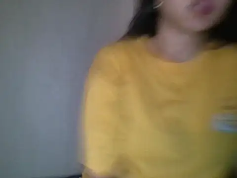  smiling4u  online show from April 20, 2026, 1:36 pm