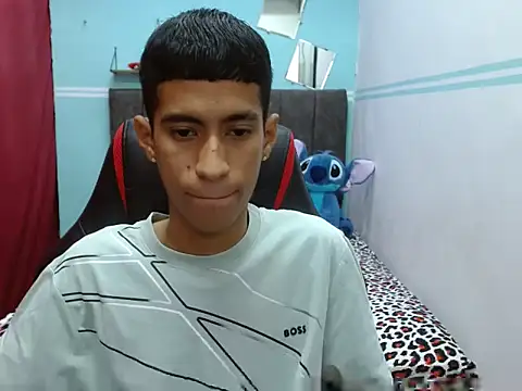 Angelstripboy online show from February 5, 2026, 12:59 am