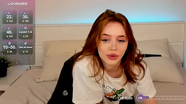 Snapshot of Phoenix_Margo chatting on March 8, 2025, 11:58 am Phoenix Margo online show from March 8, 2025, 11:58 am