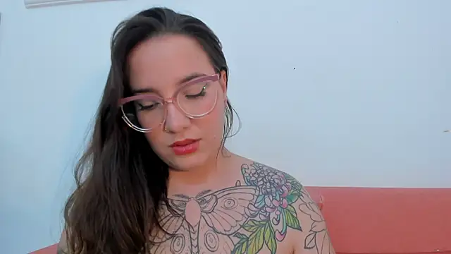 Snapshot of DEVA_BLUE_ chatting on November 14, 2025, 3:38 am DEVA BLUE online show from November 14, 2025, 3:38 am