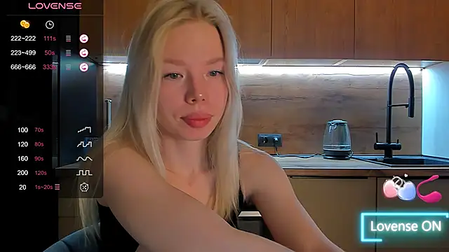 Olivia Bells online show from March 12, 2026, 10:05 pm