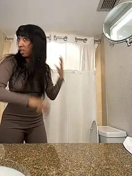 Iceblanca online show from February 2, 2025, 3:39 pm