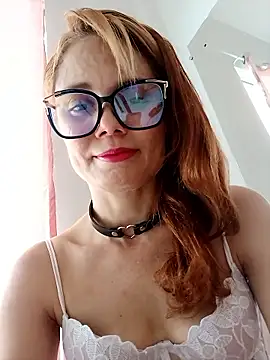 Meganlola online show from October 25, 2025, 3:51 pm