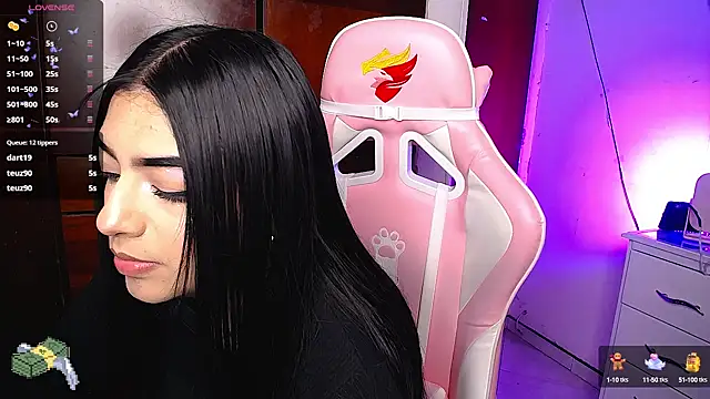 eva six online show from December 19, 2024, 10:53 pm