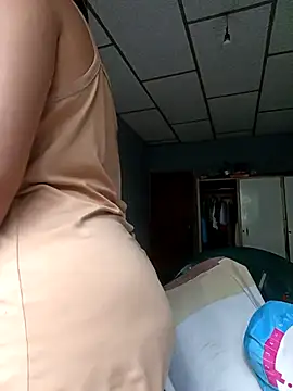 DanelyLopez online show from March 31, 2026, 10:32 pm