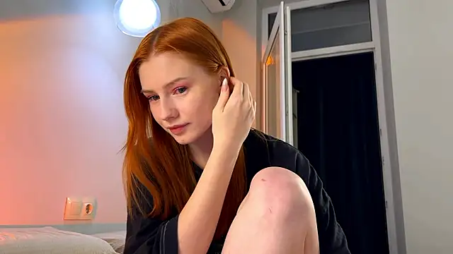 Snapshot of Jaquesxxx chatting on February 10, 2026, 6:12 pm Jaquesxxx online show from February 10, 2026, 6:12 pm