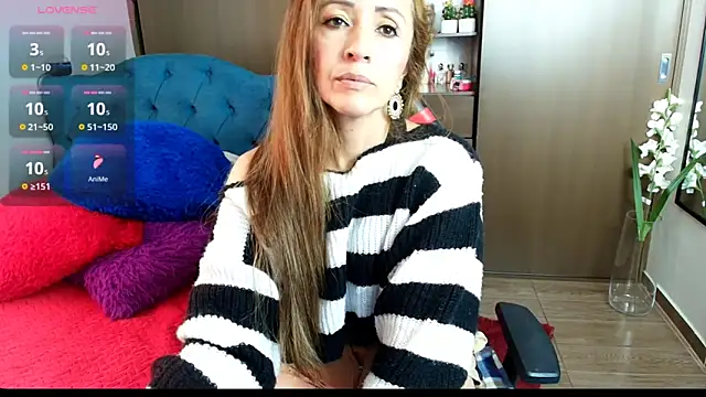 Snapshot of valeria_teiku chatting on October 19, 2025, 8:53 pm valeria teiku online show from October 19, 2025, 8:53 pm